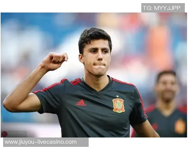 曼城10号酒吧豪掷千金引热议英媒曝他或将离队