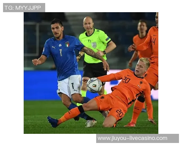 意大利与荷兰足球对决精彩回顾与战术分析